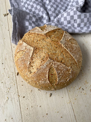 Zutaten für Rustiko – glutenfreies Brot mit Haferflocken und Leinsamen