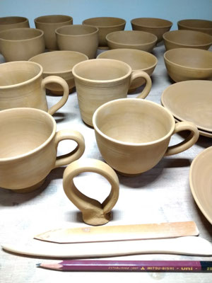 ＊＊＊アトリエ時間①＊＊＊　　(2020.5.8) (c) Yukie Arai