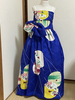 No.12  素敵な色ですよね。コートだったのをほどきました。感動するほど見事な張り目でした。