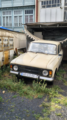 Een Moskvitsj 412 of 2140