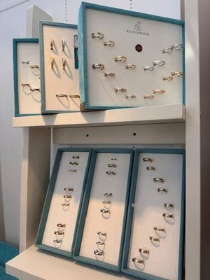 Optik Huber Juwelier, Trauringe, Verlobungsringe, Morgengabe