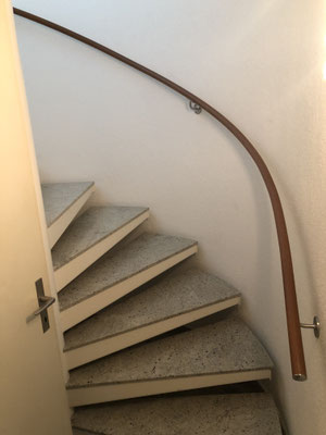 Aluminium-Handlauf innen, gebogen, Golden Oak, Hünenberg