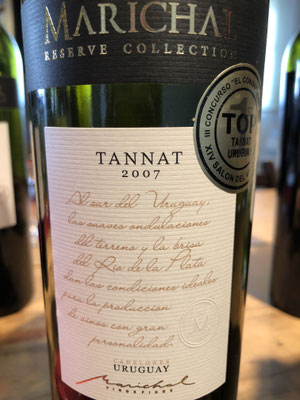 2007, tabac, gedroogd fruit, caramel (houdt goed stand na 1 week open!!)