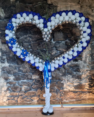 Hochzeitsherz Burg Oberkapfenberg