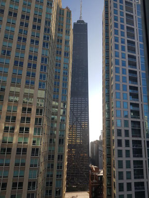 Hotel Sofitel Chicago mit Blick auf den John Hancock Tower, USA