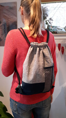 Rucksack aus jap. Baumwolle Rucksack aus jap. Baumwolle mit Kordel und Tragehenkel