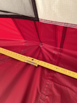 Zwischen den beiden Poles hat man 1,40 Meter