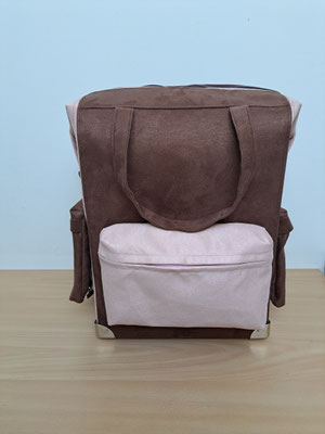 Sac de voyage modèle valise cabine en suédine  199 €