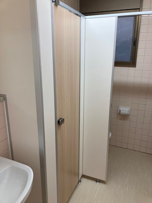 トイレブース改修工事