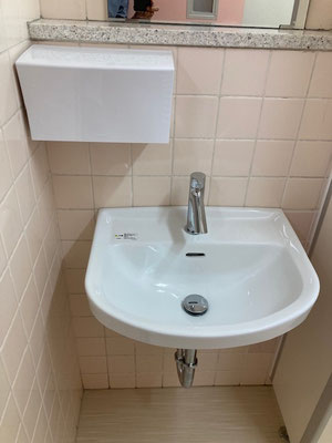 手洗い場改修工事