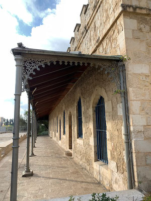 Visiter Mishkenot Shaananim