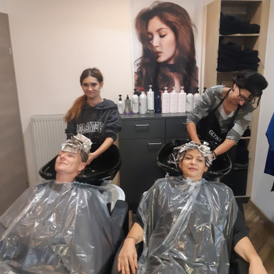 Chiara Gaich im Haarstudio Struwelpeter