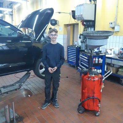 Dennis Pommer bei Porsche Deutschlandsberg