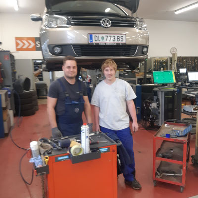 Justin Krajn bei Autohaus Theisl