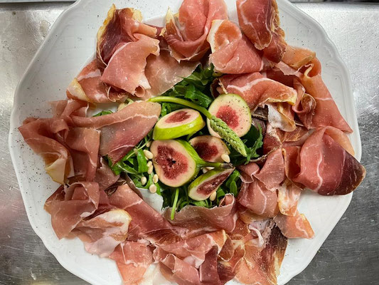 Schinken. Ham. Prosciutto.