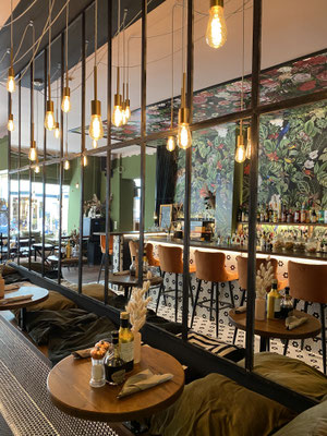 tante giulia | wohnzimmer seating