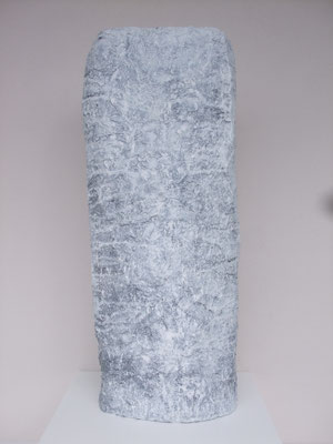 o.T., 2017 _ Gips, Fassadenfarbe, 64,5 x 24 x 14 cm
