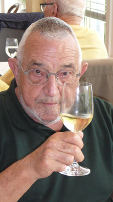 tramp (78)