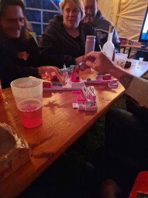 Looping Louie für Erwachsene!! Da wird auf ganz hohem Level beschissen und getrickst, als Anfänger ist man nur leichte Beute... *ggg*