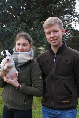 Amsel ist Inselhund geworden und lebt nun auf Fehmarn bei Imke und Wolfgang :-)