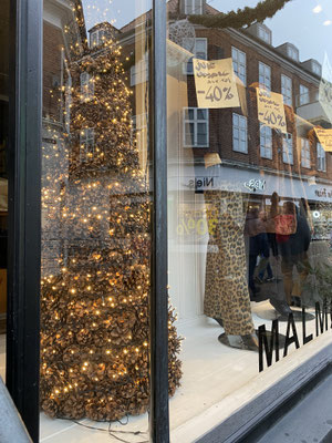 Thisted Shop mit Weihnachtsdeko