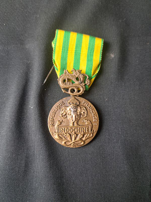 médaille commémorative Indochine corps expéditionnaire français d extrême orient