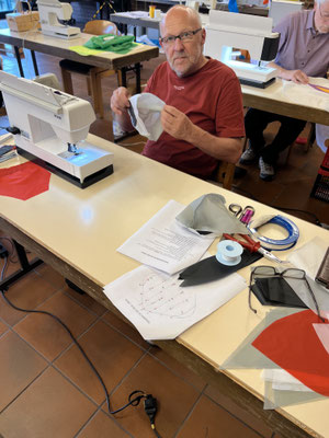 Jürgen kämpft mit einem Manta Auge