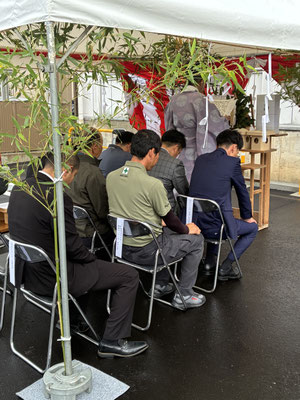 祝詞を奏上していただきます