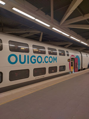 Der OUIGO Zug in Valencia