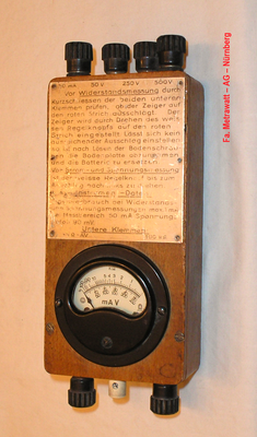 Bild 748 - Fa. Metrawatt - Nürnberg - Wahrscheinlich ein Feldmessgerät der Fernmelder im 2 WK. - Fertigungsjahr ca. 1942
