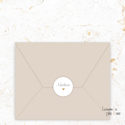 Faire-part naissance fille gif animé-faire-part naissance virtuel-faire part naissance digital-faire-part naissance numérique animé-électronique-à envoyer via les réseaux sociaux-whatsapp-facebook-messenger-mms--photo-coeur-carré