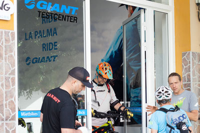 GIANT Bikeshop emotion cycling