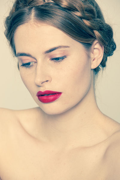 bloos bloos Make-up & Hair Academy, München Fotoshootings, Ausbildung Make-up Artist, beste Ausbildung, Visagisten, MUA, Markus Thiel, Make up for ever, Model, Hairstyling, schminken lernen