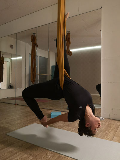 aerial yoga, aerial hammock lessen in Zoetermeer