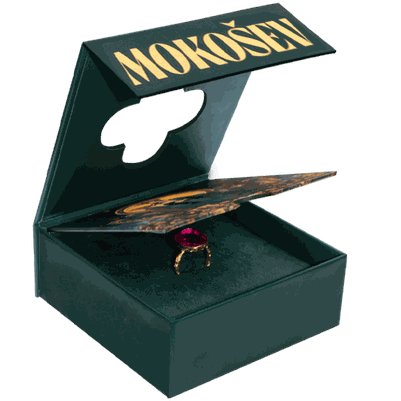 MOKOŠEV Luxusschmuck – exklusiver Goldring mit Pink Turmalin in handgefertigter grüner Schmuckbox, Symbol für Eleganz und Frequenz Couture
