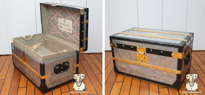   Small Louis Vuitton trunk in zinc Year: 1871   Special feature: it is the oldest zinc trunk that we know of. Black lacquered steel border  Lock: Variure  Dimension: 35 cm x 37 cm x 62 cm 