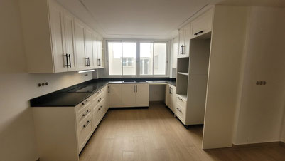 cocina blanca lacada, cocina en forma de u, cocina torredelcampo