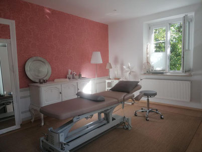 Heilpraktiker und Praxis für Physiotherapie, Akupunktur, Krankengymnastik in Traunstein
