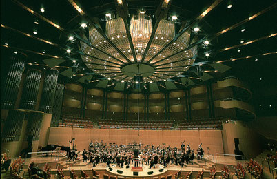 "Musiker gegen Rassismus"! 19. 9. 2001 in der Kölner Philharmonie