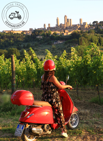 Vespareizen Toscane San Gimignano Italie Vespa