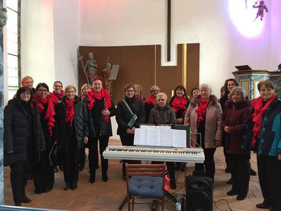 Frauenchor "a tempo" in der Hetschburger Kirche. Foto: privat
