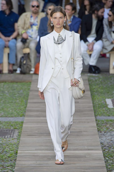 Credit. sfilata primavera estate 2020 di Etro.