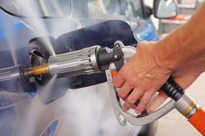 Autogas tanken mit einem LPG Adapter