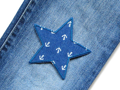 Jeansflicken Stern mit kleinen Ankern, Aufbügler Bügelflicken Applikation Stern Anker