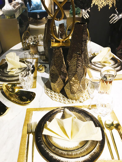 christmas, table setting, muro designs, interior design, interior coordinator, hawaii, california, modern interior, hawaiian interior, ムロデザインズ、インテリアデザイン、インテリアコーディネーター、ハワイ、カリフォルニア、モダンインテリア、テーブルセッティング、クリスマス