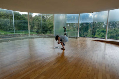 Im Sonic Pavilion" Doug Aitken, Inhotim Kunstpark, Minas Gerais, Brasilien