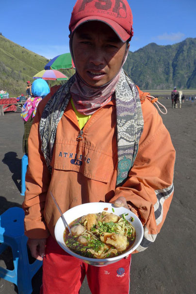 Food stalls Essensstände Mount Bromo Java