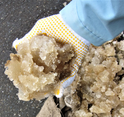 格安な、洪水に土の用意がいらない吸水膨張土のう