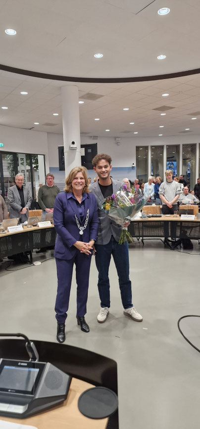 Burgemeester Margreet van Driel en raadslid Ilias Brands