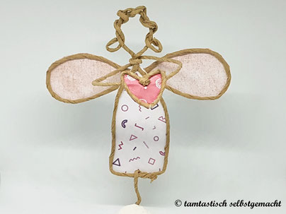 Papierdrahtfigur-Engel-mit-Herz